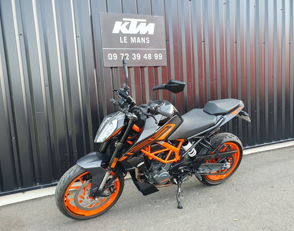 KTM 125 DUKE 4