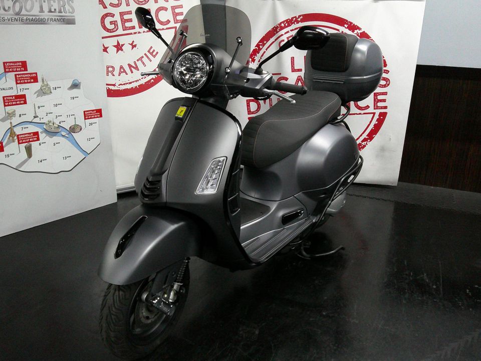 VESPA GTS 300 4