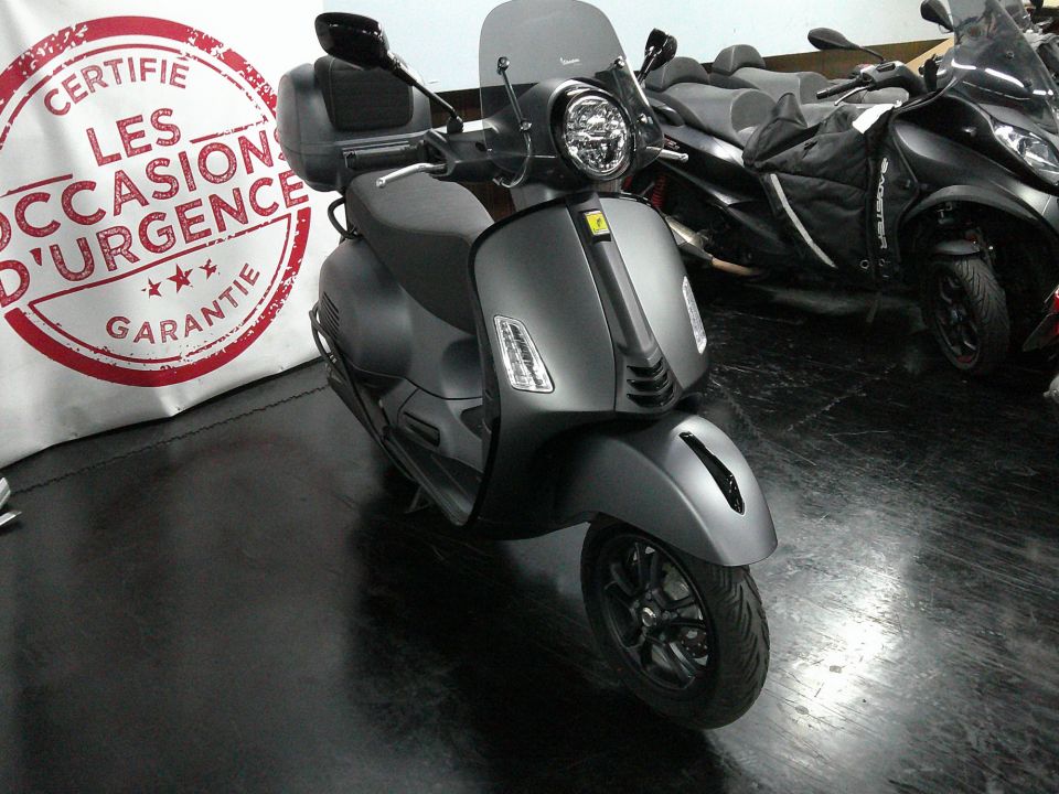 VESPA GTS 300 4
