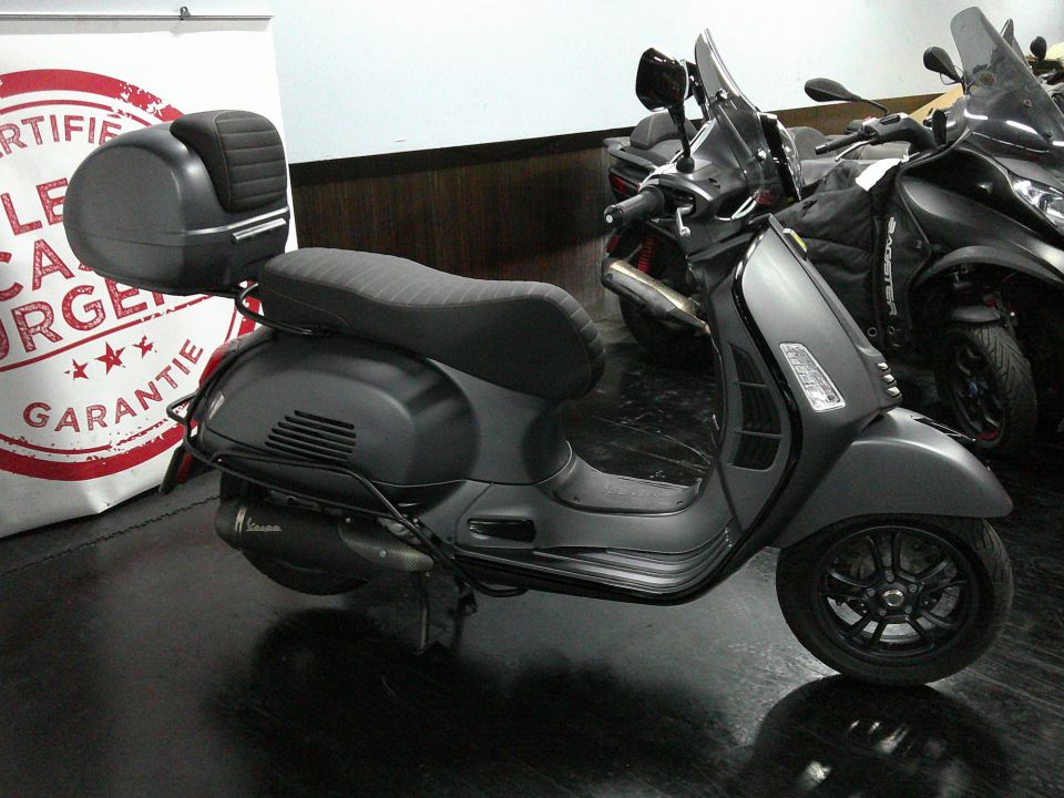 VESPA GTS 300 4