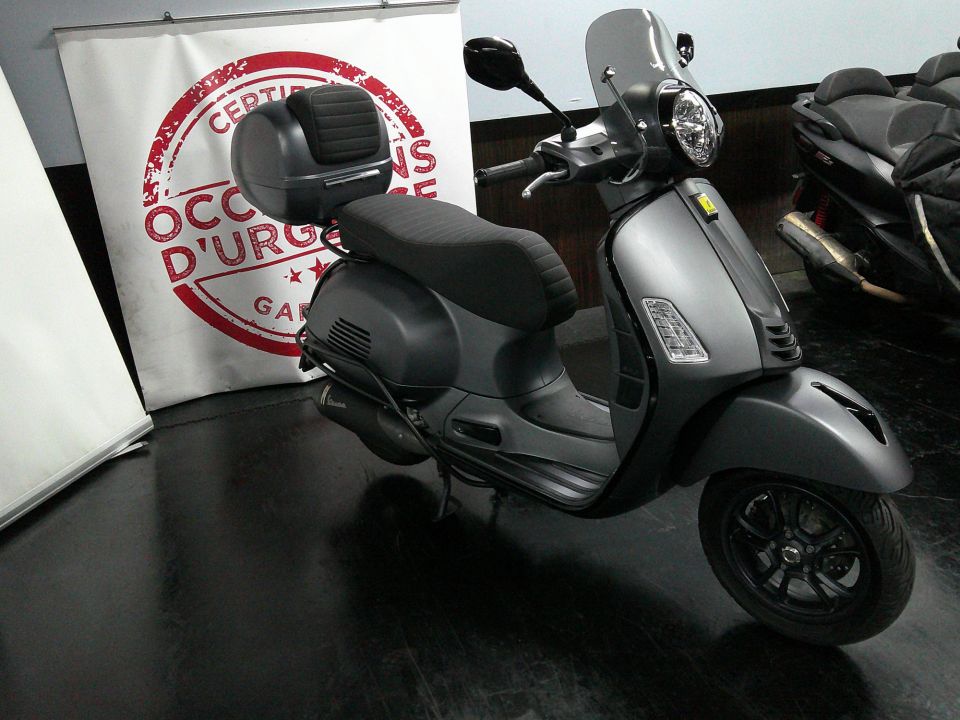 VESPA GTS 300 4