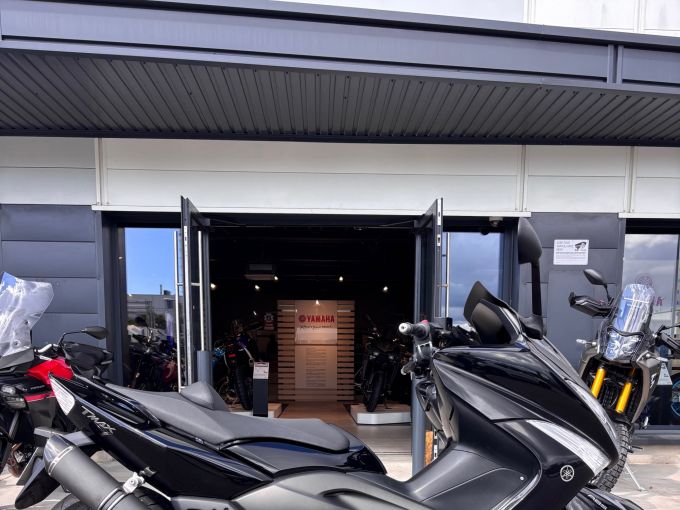 YAMAHA XP T-MAX 500 ABS 4