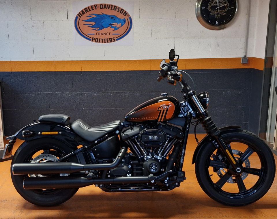 HARLEY-DAVIDSON SOFTAIL STREET BOB 1868 4