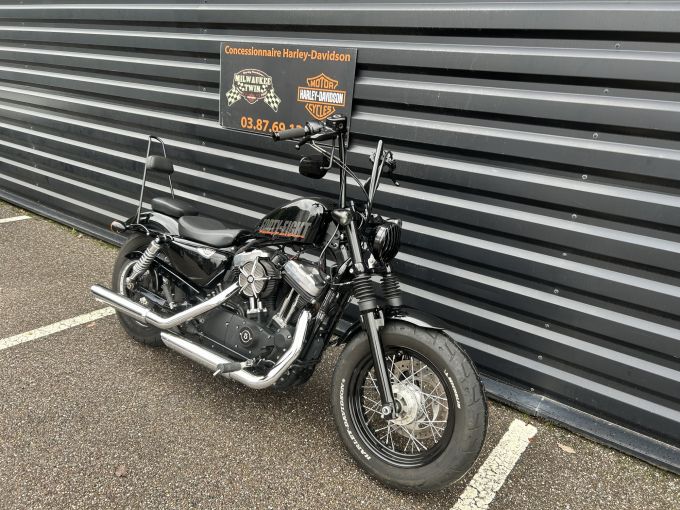 HARLEY-DAVIDSON SPORTSTER FORTY-EIGHT 1200 4