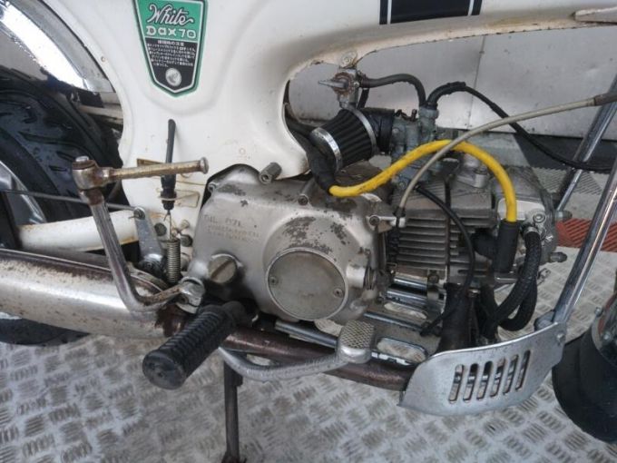 HONDA DAX ST 4