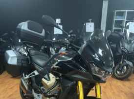MOTO GUZZI V100 Mandello S - 2023