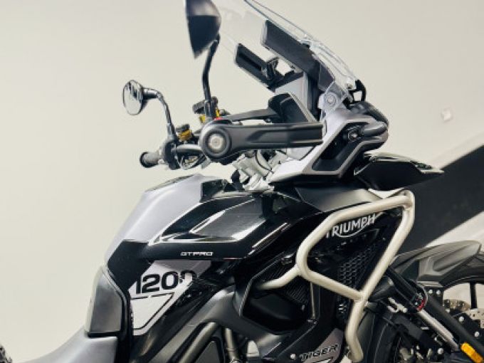 TRIUMPH TIGER 1200 GT PRO 4