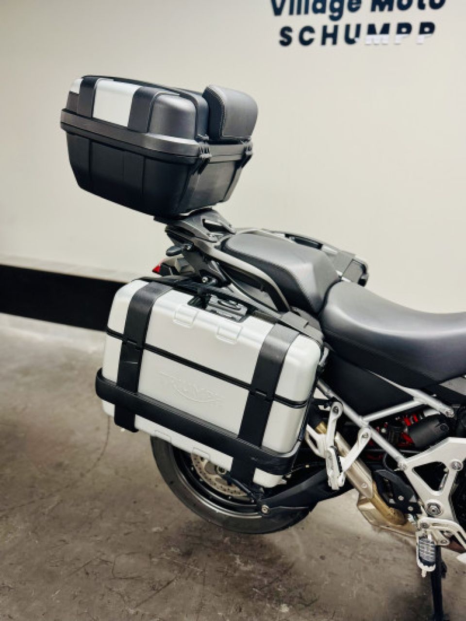 TRIUMPH TIGER 1200 GT PRO 4