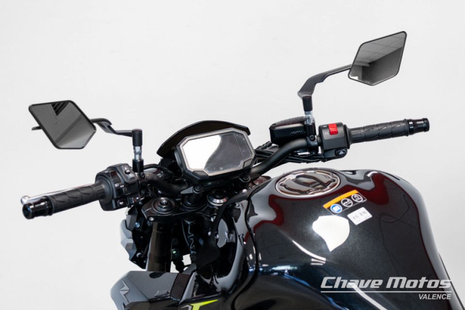 KAWASAKI Kawazaki Z900 4