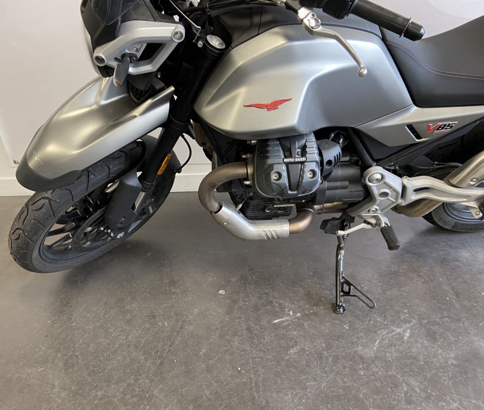 MOTO GUZZI V85 TT 850 4