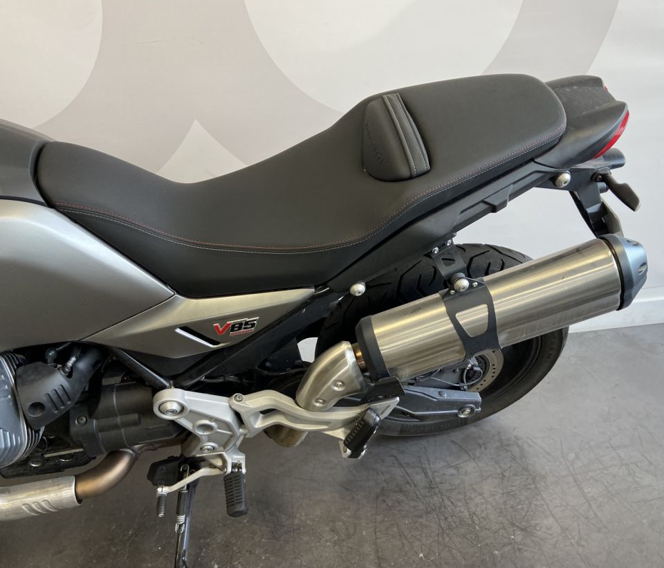 MOTO GUZZI V85 TT 850 4