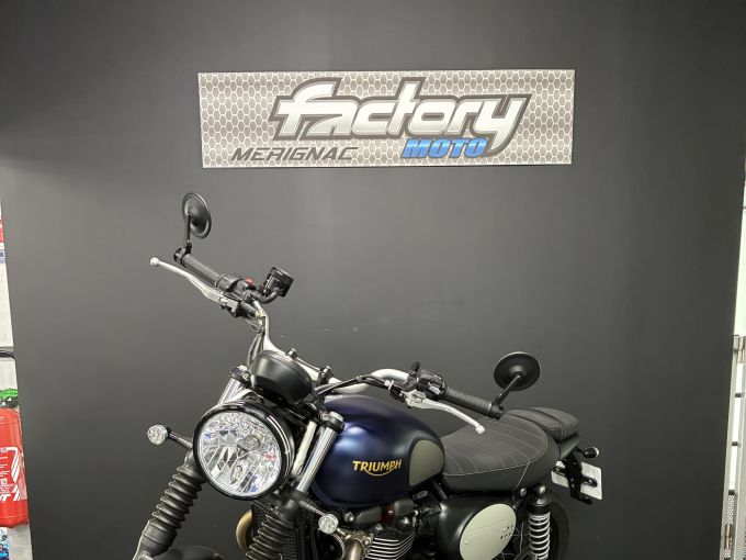TRIUMPH STREET SCRAMBLER  900 4