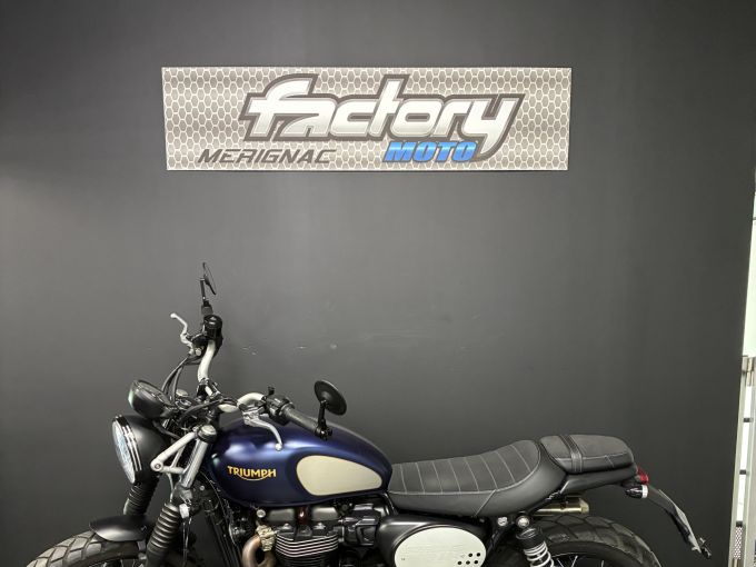 TRIUMPH STREET SCRAMBLER  900 4