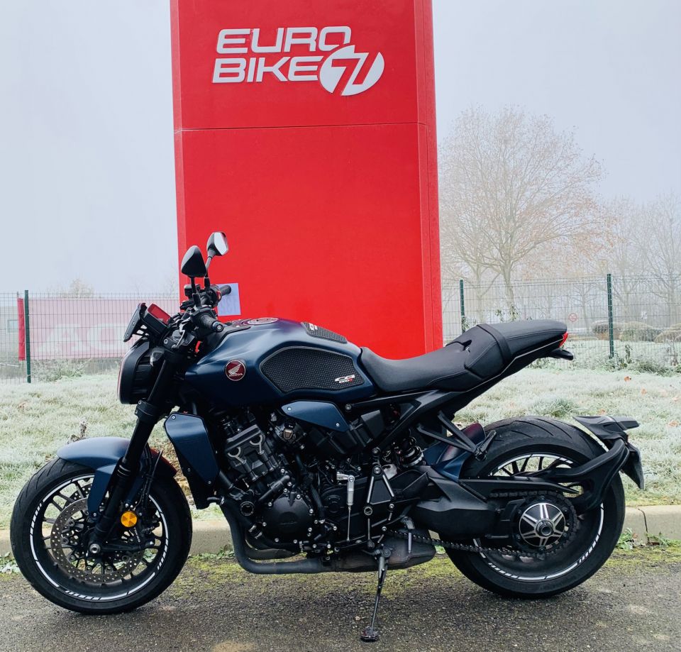 HONDA CB 1000 R ABS 4