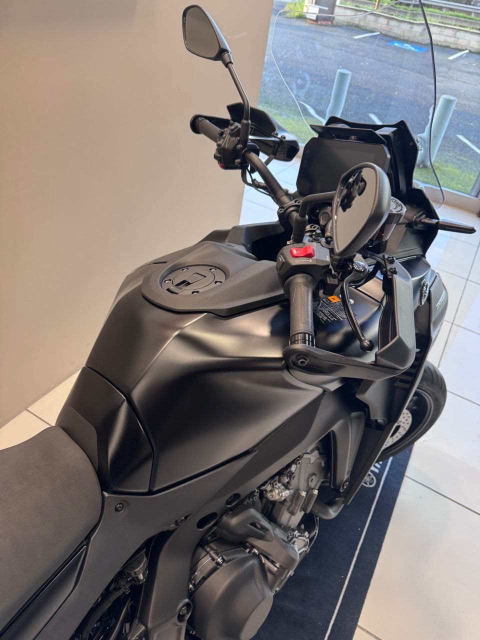 YAMAHA TRACER 9 GT Y-AMT 4