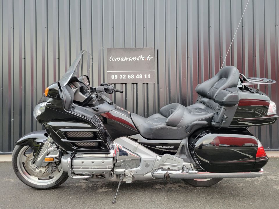 HONDA GL1800 GOLDWING 4