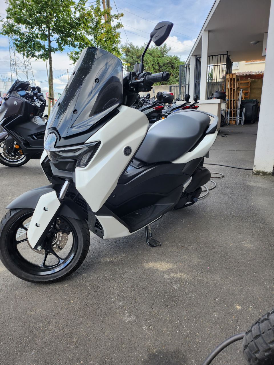 YAMAHA NMAX 125 4