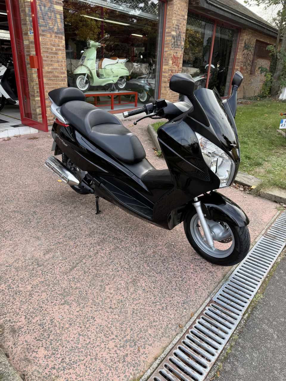 HONDA S-WING 125 4