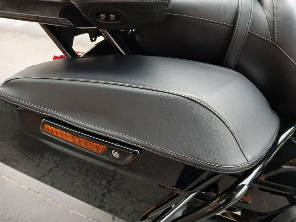 HARLEY-DAVIDSON TOURING ELECTRA GLIDE 1868 ULTRA LIMITED 4