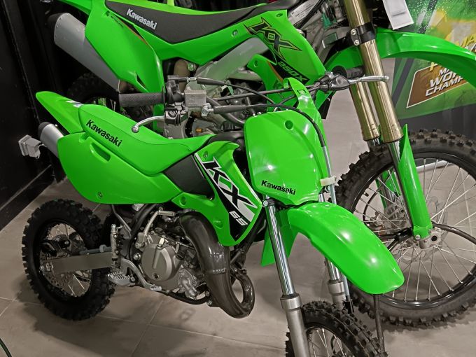 KAWASAKI KX 65 4