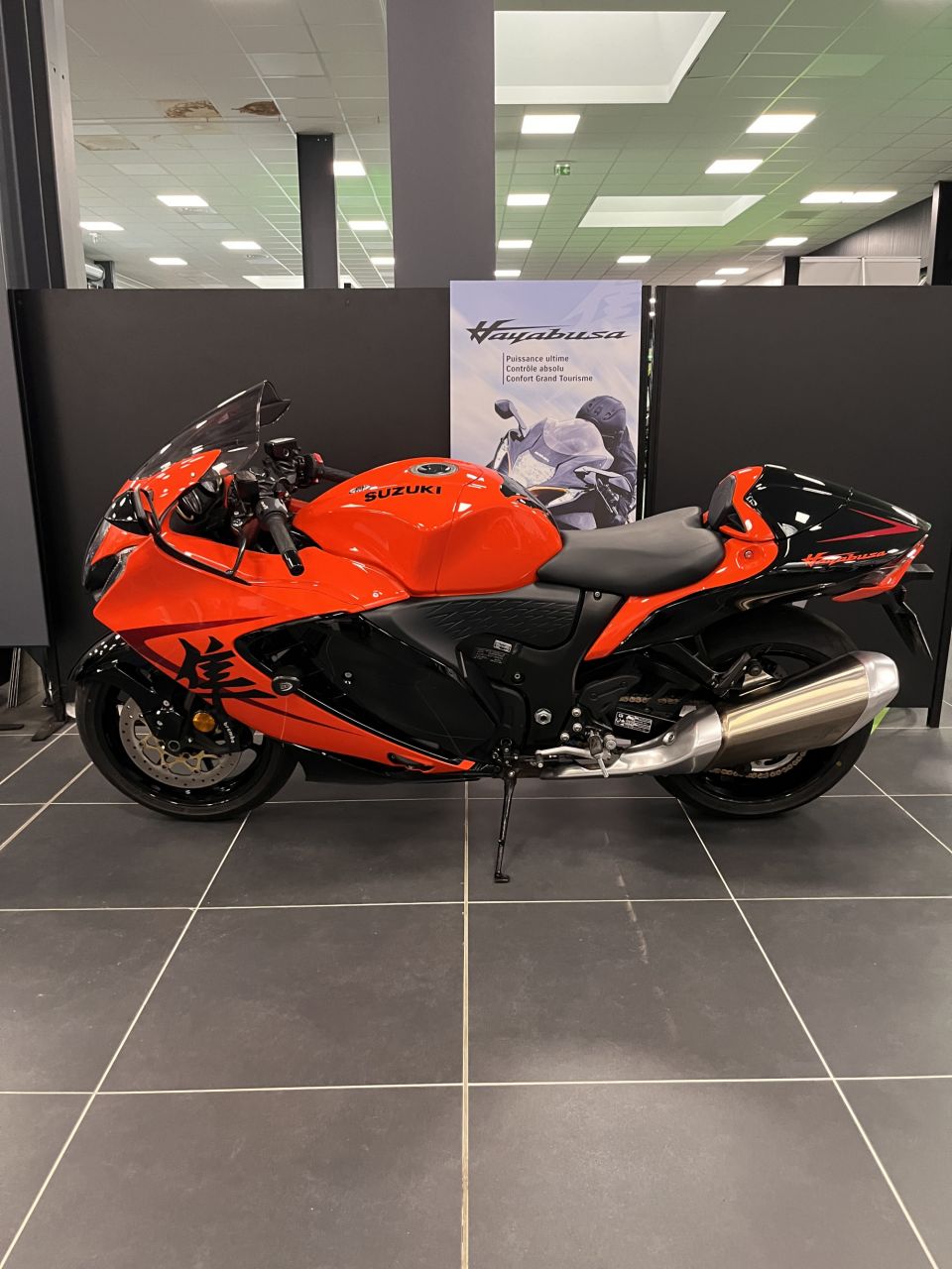 SUZUKI GSX-R 1340 HAYABUSA 4