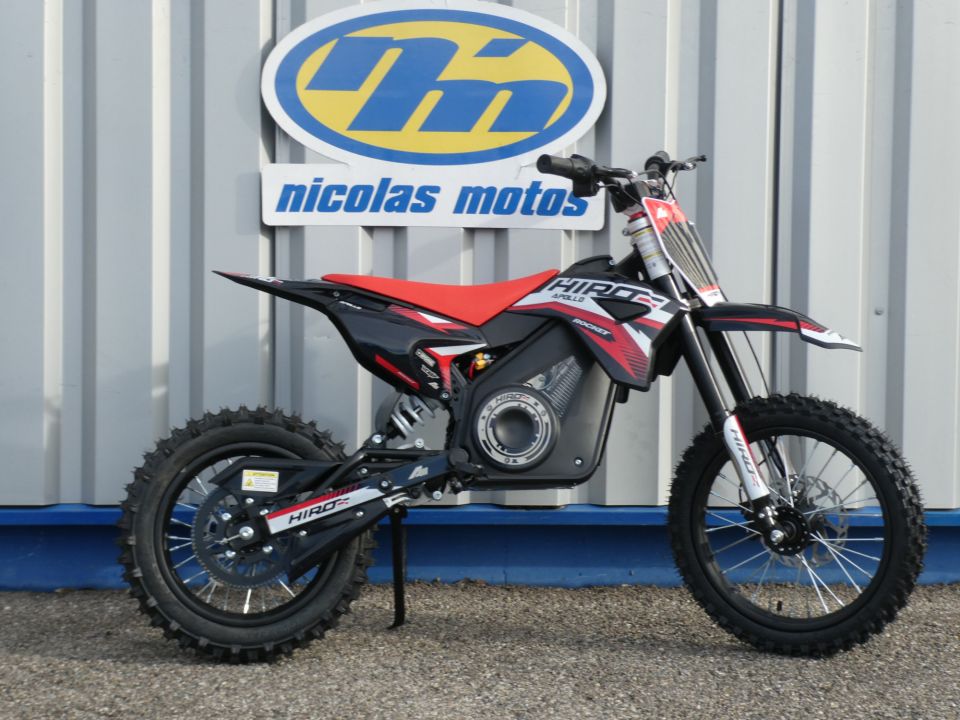 APOLLO MOTORS ROCKET 4