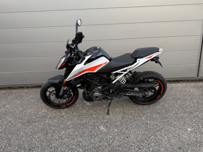 KTM 390 DUKE ABS 4