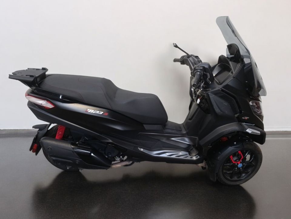 PIAGGIO MP3 400 RST SPORT 4