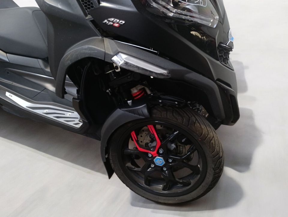 PIAGGIO MP3 400 RST SPORT 4