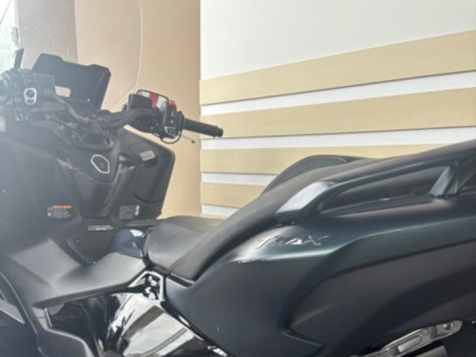 YAMAHA XP T-MAX 560 TECH MAX 4