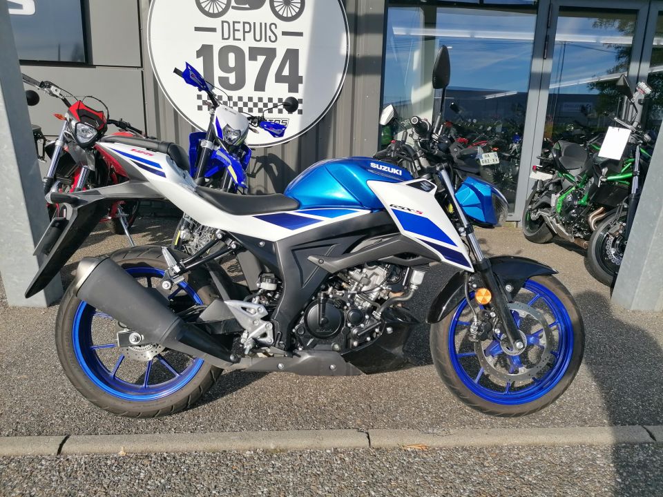 SUZUKI GSX-S 125 ABS 4