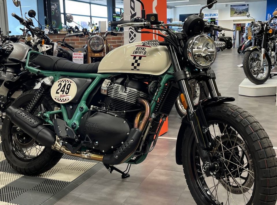 ROYAL ENFIELD BEAR 650 4