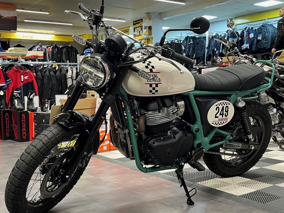 ROYAL ENFIELD BEAR 650 4