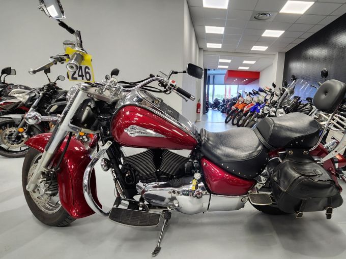 SUZUKI INTRUDER 1500 4