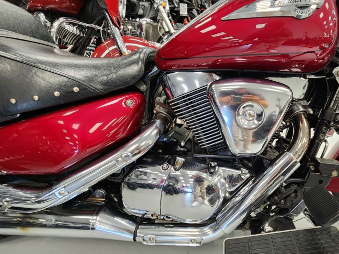 SUZUKI INTRUDER 1500 4