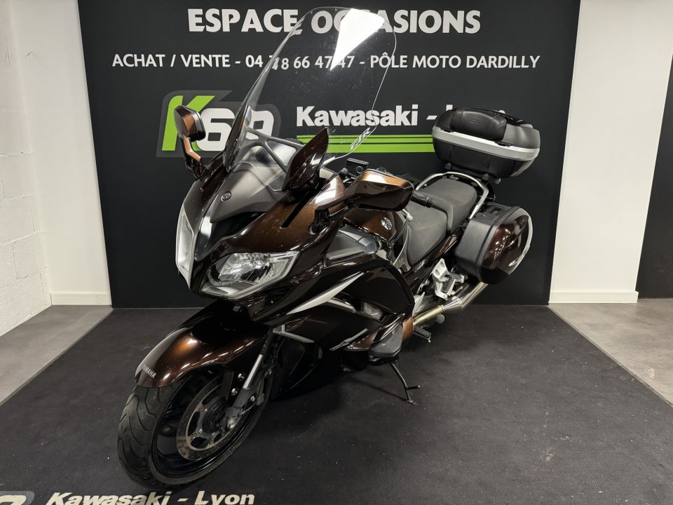 YAMAHA FJR 1300 ABS 4