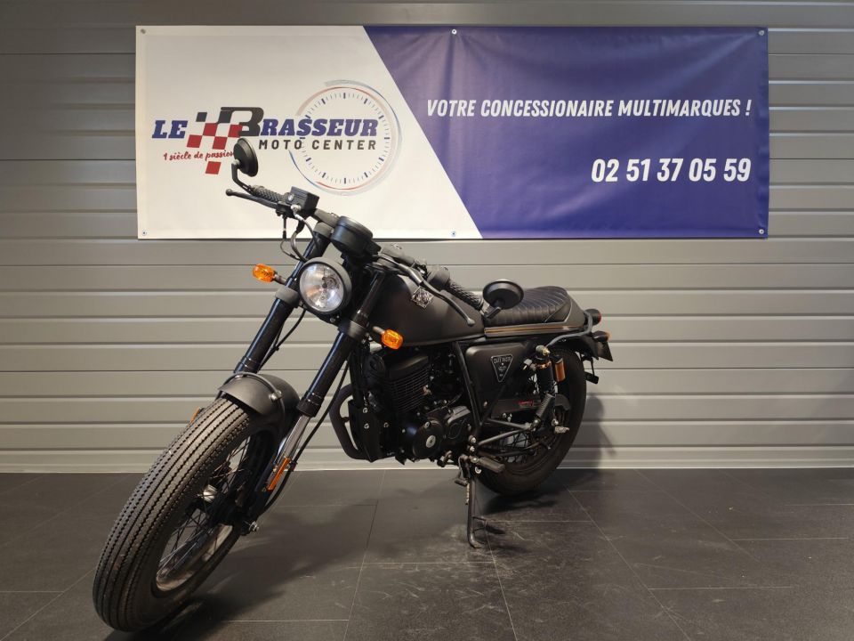 ARCHIVE MOTORCYCLE SCRAMBLER 125 CAFE RACER 4