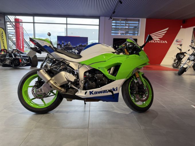KAWASAKI ZX-6R 636 4