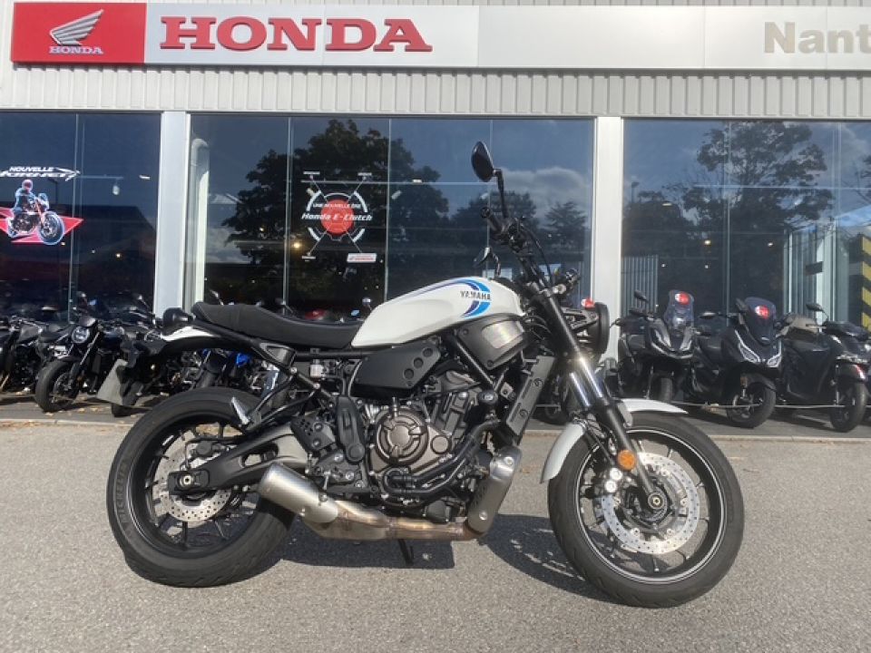 YAMAHA XSR 700 4