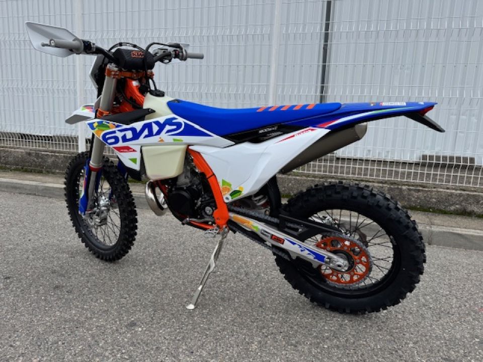 KTM 300 EXC SIX DAYS 4
