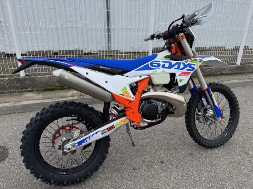 KTM 300 EXC SIX DAYS 4
