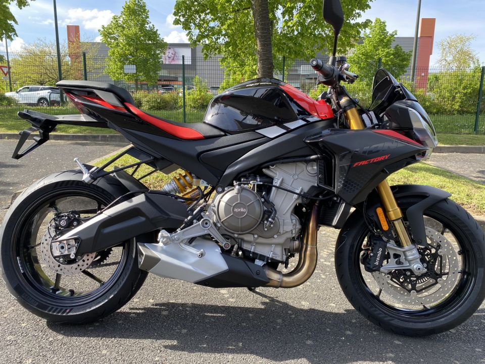 APRILIA TUONO 660 FACTORY 4