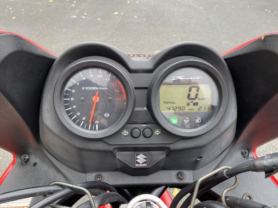 SUZUKI GSF 650 S BANDIT ABS 4