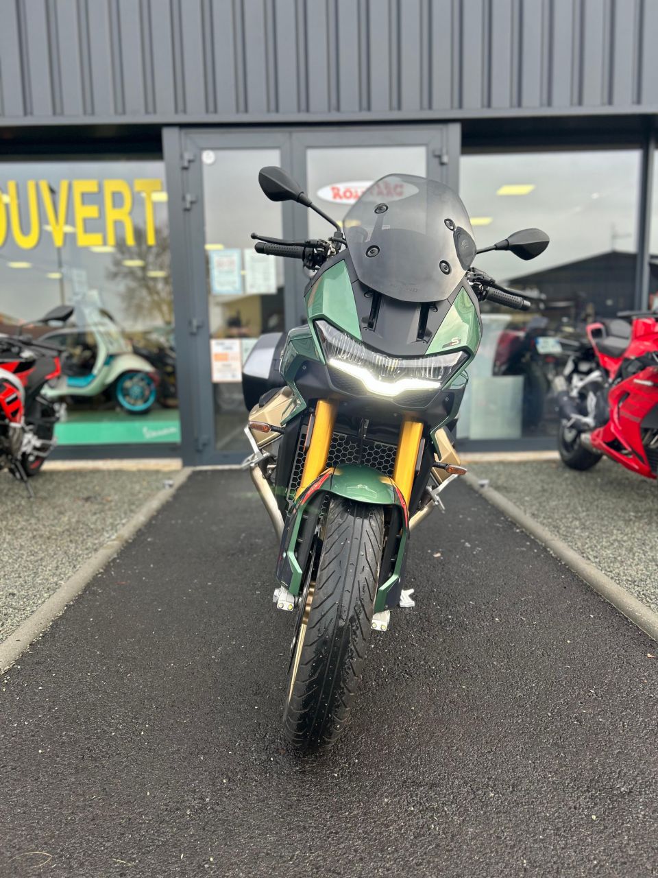 MOTO GUZZI V100  MANDELLO 4