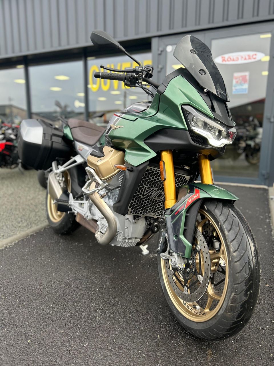 MOTO GUZZI V100  MANDELLO 4