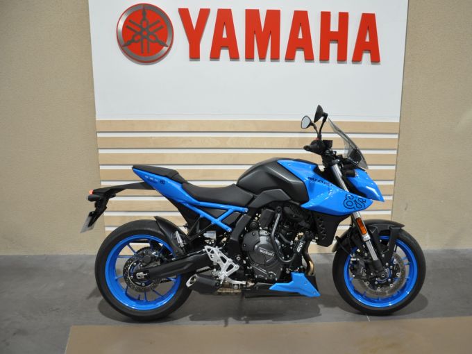 SUZUKI GSX-8S 4