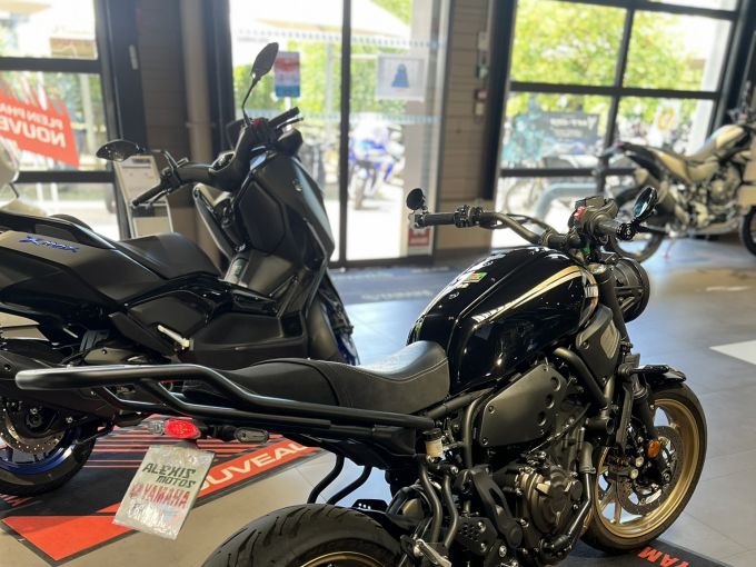 YAMAHA XSR 700 4