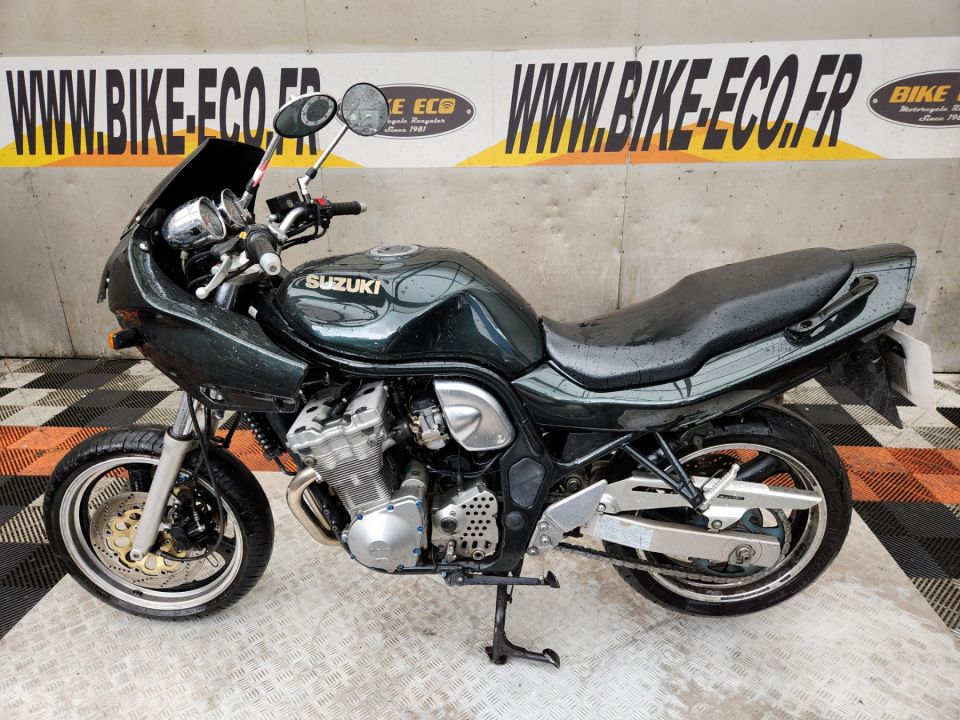 SUZUKI GSF 650 S BANDIT 4