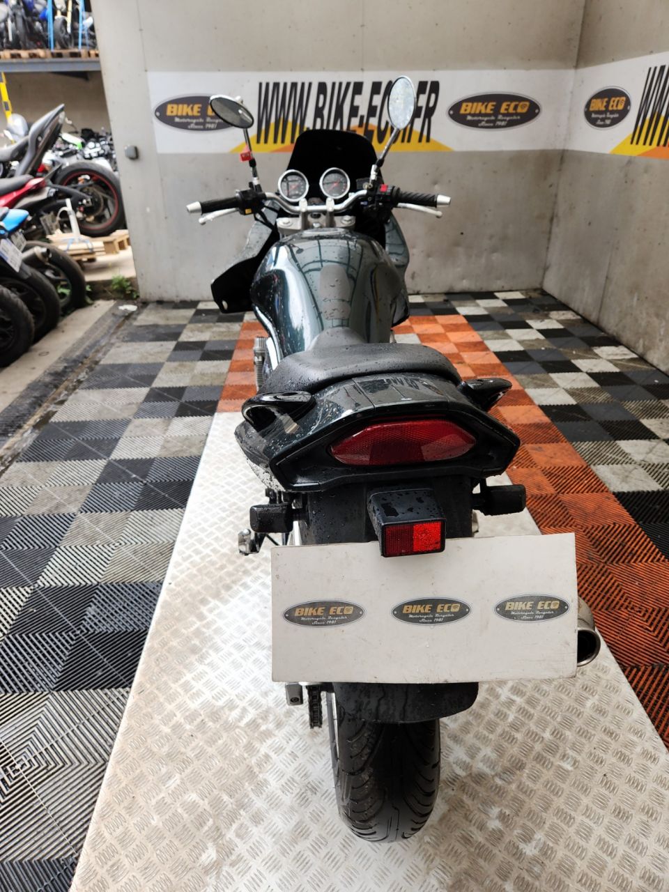 SUZUKI GSF 650 S BANDIT 4