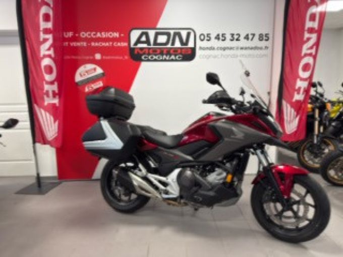 HONDA NC750X 4